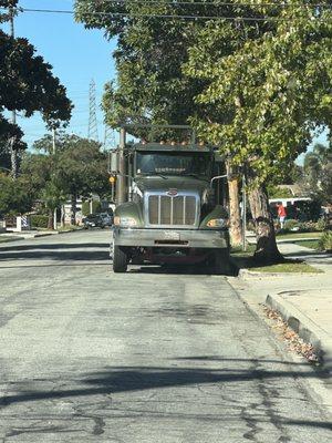 Class Driver parked on 181 @ Crenshaw paid to park and sleep a few hours