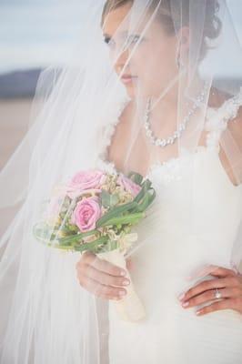 Bridal veil and bouquet by Pure Plush Photography