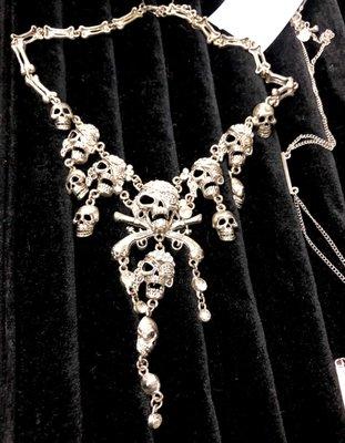 Skull necklace