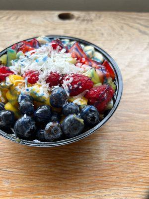 Toucan açaí bowl