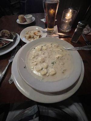 Bowl of clam chowder