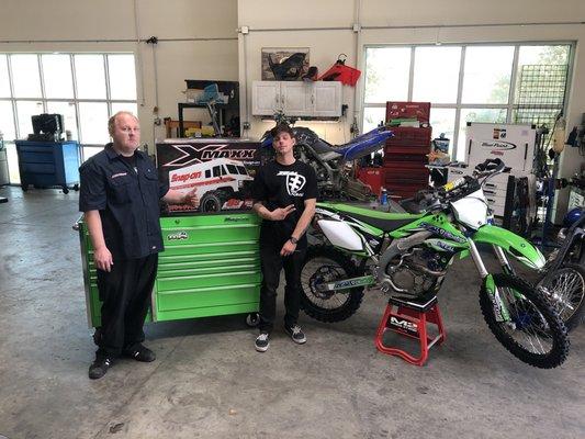 Brand new box and our snapon tech. Bike has been refurbished with all new plastics and our custom graphics.