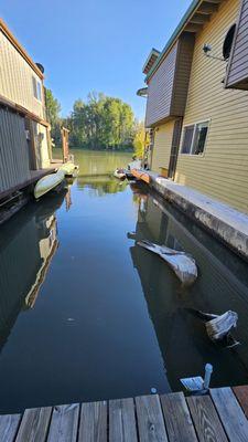 5/10/2024 - One of the houseboat areas people live on.