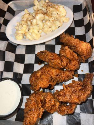 Chicken tenders with Mac and Cheese