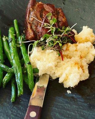 Sous vide short ribs, risotto and green beans