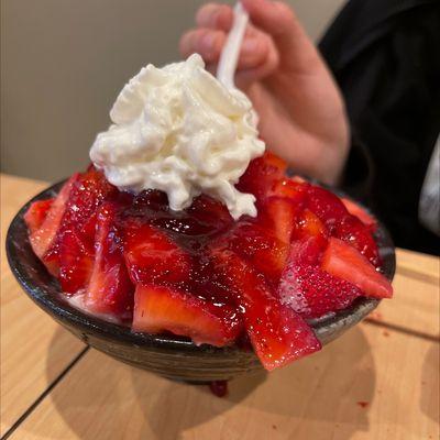 Strawberry bing sul