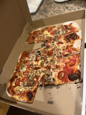 Nino's Pizza & Restaurant