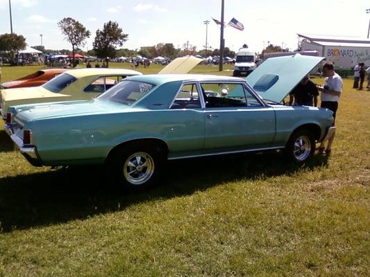 1964 Pontiac Tempest 421 Dual Quad 4 Speed---should have kept ths car !!!