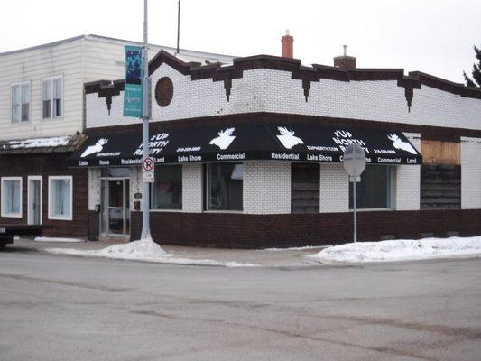 Stationary Awning Sign