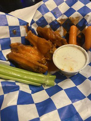 Hot Wings (5)