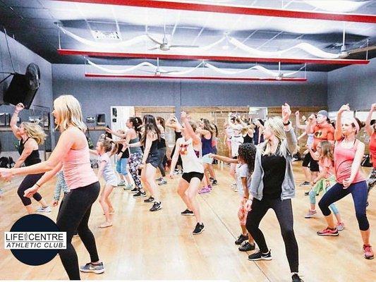 Group Fitness Classes at LifeCentre Athletic Club