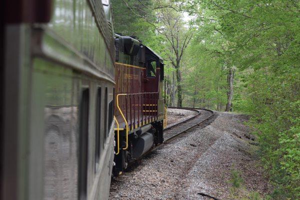 The 5106 climbing towards Copperhill Mountain