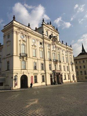 Tour of Prague - Royal Grounds - March 2017