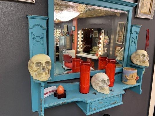 Skull mirror