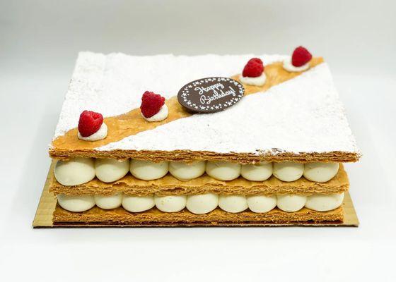 Millefeuille! Vanilla cream & puff pastry