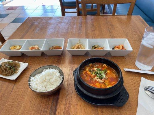 Sundubu-jigae 순두부찌개