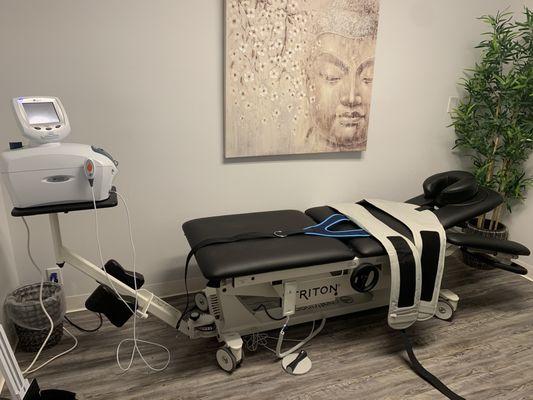 spinal decompression table for neck and lower back