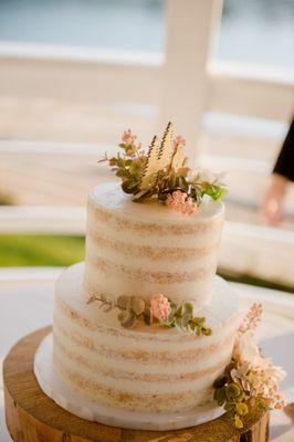 Pecan buttercream naked wedding cake