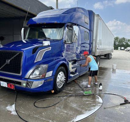 Truck wash