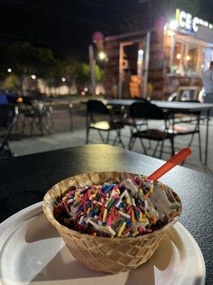 Oreo ice cream with sprinkles