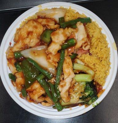 Chicken w/hot garlic sauce and pork fried rice (lunch special)