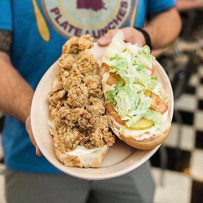 Oyster poboy