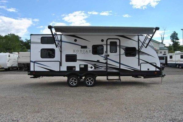 2017 Kodiak with bunks