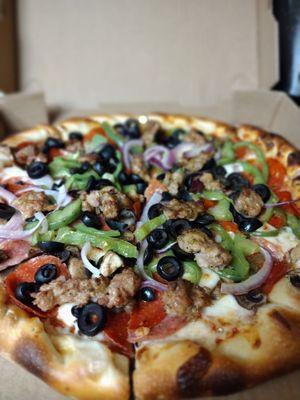 General's Combo Pizza:  Pepperoni, salami, Italian sausage, black olives, peppers, red onions & mushrooms