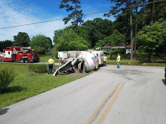 Bell's Towing