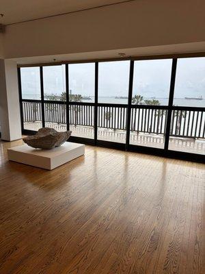 Ocean views (2nd floor)