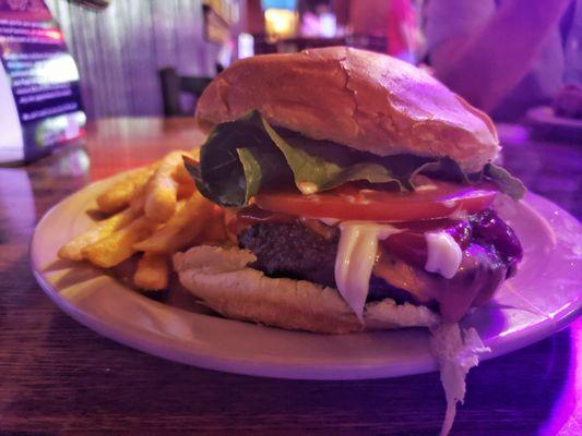 Cheddar cheeseburger