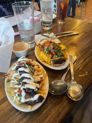 Pincho de Solomillo(beef tenderloin) and pincho de pollo y chorizo (chicken and chorizo with Spanish rice)