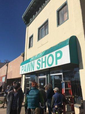 L & M Pawn Shop