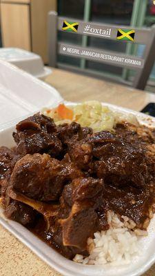 Small oxtail $18