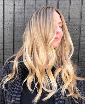 Shinny blonde by Jaclyn Wosk