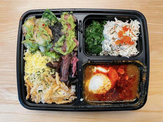 Gyo Gyo En Bento Box