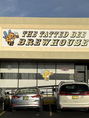 The Tatted Bee Brewhouse