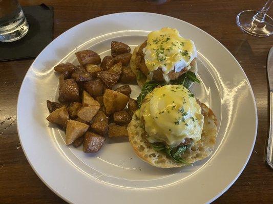 Jam's Benedict with crab cakes.  Yum!