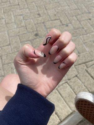 nails