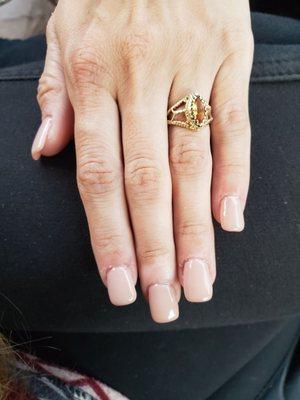 The ombre gel polish is a nude but will also have a faded black on the tips depending on temperature!