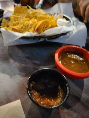 Chips & salsas