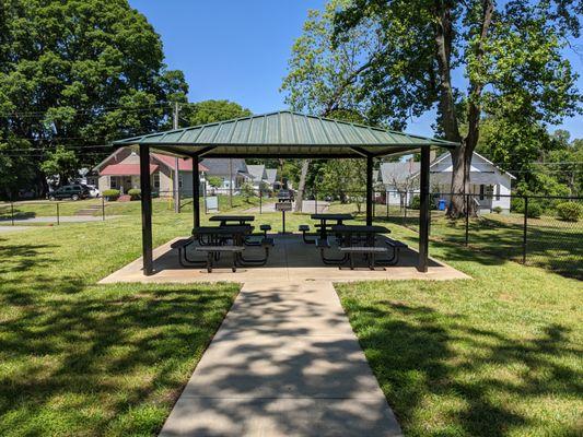 Picnic shelter at Academy Street Park, Mooresville