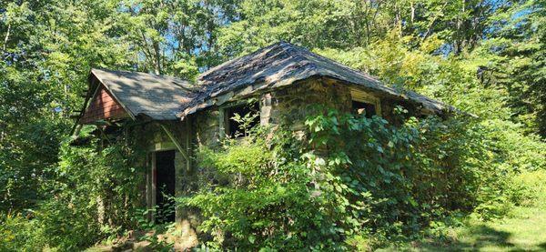 old dilapidated camp building