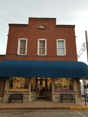 Historic downtown location