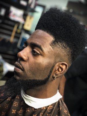 High top fade with razor line & chin strap beard