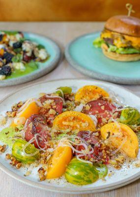 Heirloom Tomatoes -Subway Oil & Vinegar
/ Pickled Shallot / Toasted
Walnuts / in Italian
Breadcrumbs / Basil Aioli