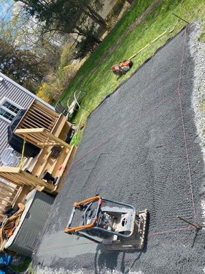 Base going down for a hollandstone Patio