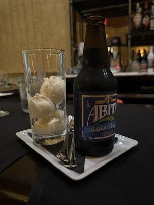 Abita Root Beer Float w cardamom ice cream are you kidding me!