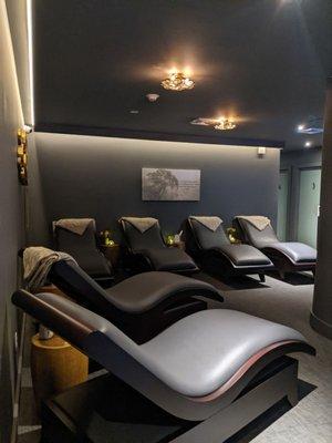 Massage treatment waiting area