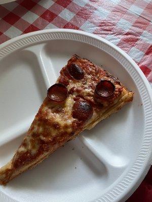 Pizza with pepperoni